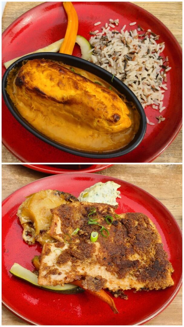 A traditional Lyonnais main course featuring Quenelle artisanale with Sauce Nantua and Tablier de Sapeur Lyonnais with Sauce Gribiche. 리옹 전통 본식, 뀌넬 아르티자날(Quenelle artisanale)과 탑리에 드 사퍼(Tabier de Sapeur) 각각 낭튀아 소스(Sauce Nantua)와 그리비슈 소스(Sauce Gribiche) 곁들임.